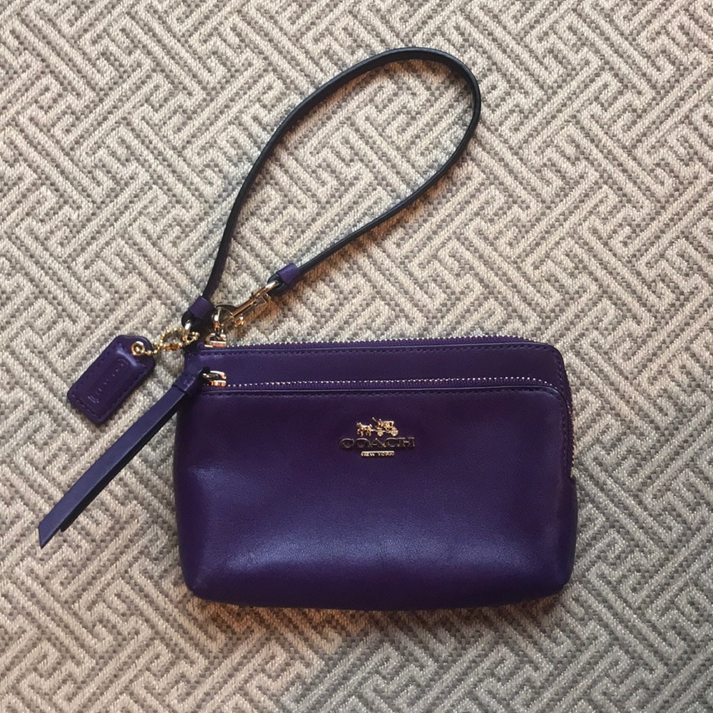 Leather Coach Wristlet phone purse coin wallet